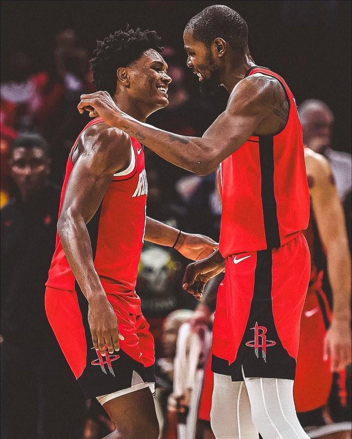 阿門(mén)：杜蘭特不希望年輕人過(guò)于依賴(lài)他，該他出手時(shí)他會(huì)出手