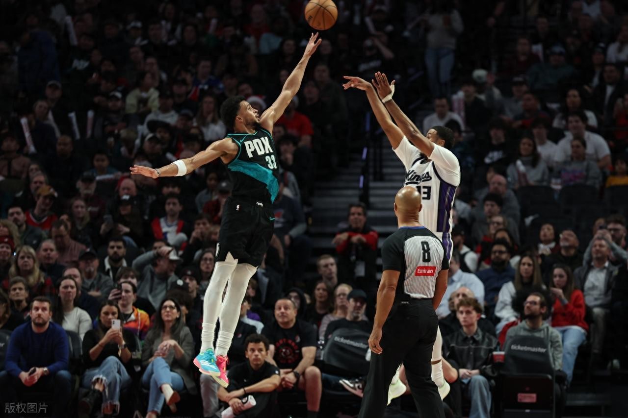 召回但仍雪藏！楊瀚森未登場(chǎng) 阿夫迪亞35分開(kāi)拓者加時(shí)勝?lài)?guó)王